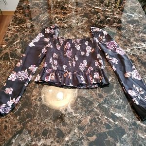 Wild Fable | Floral Smocked Long Sleeve Crop Top